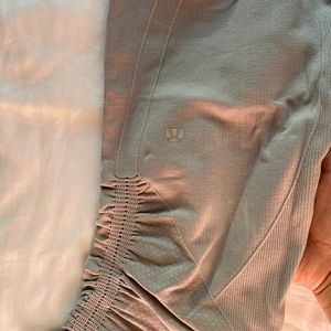 Lululemon Ruched cropped leggings